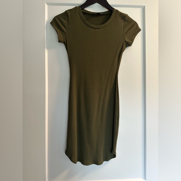 Lulu's Olive Green Ribbed Shirt Dress - Picture 8 of 8